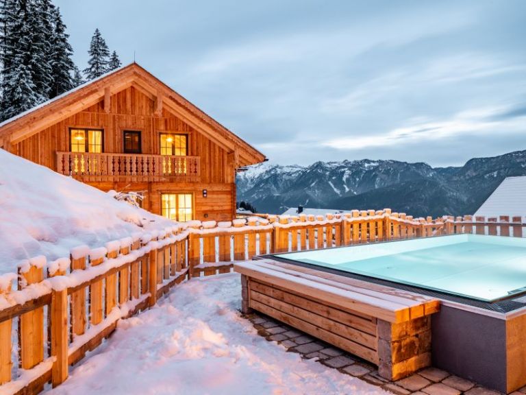 Privat Pool mit Aussicht