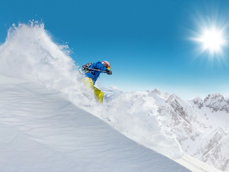 Skirurlaub in den Bergen Österreichs